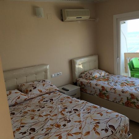 Delfin Hotel Kizkalesi Esterno foto