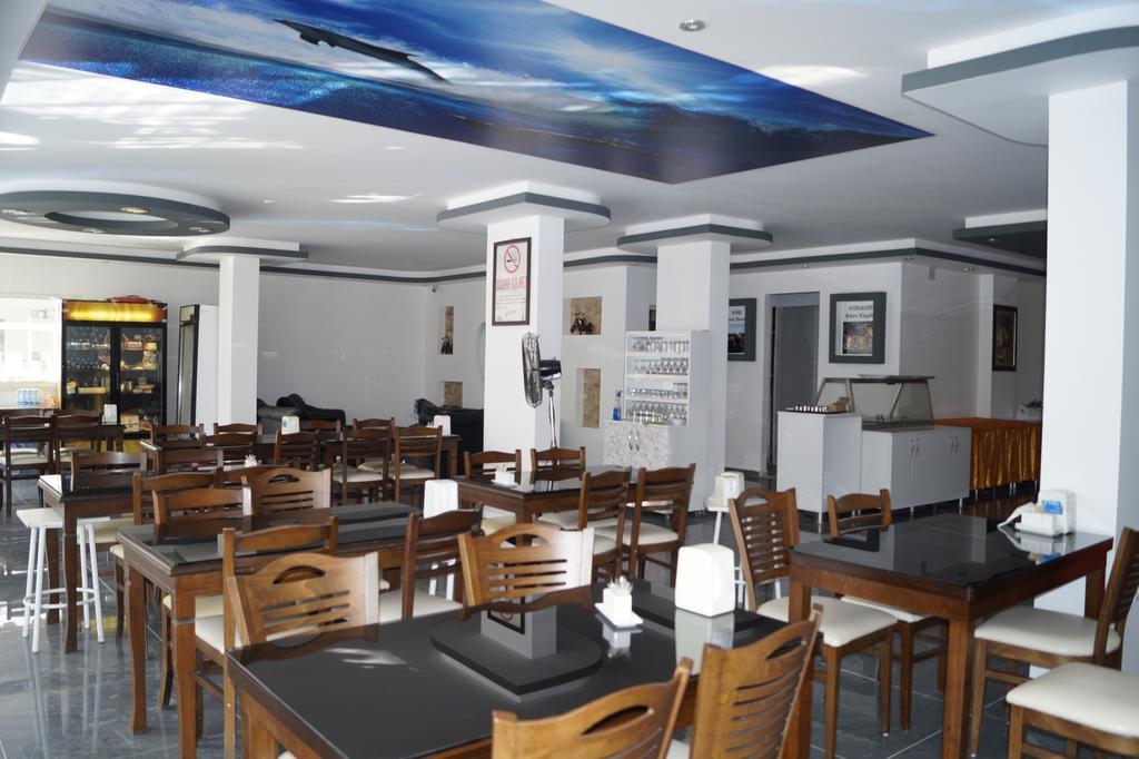 Delfin Hotel Kizkalesi Esterno foto