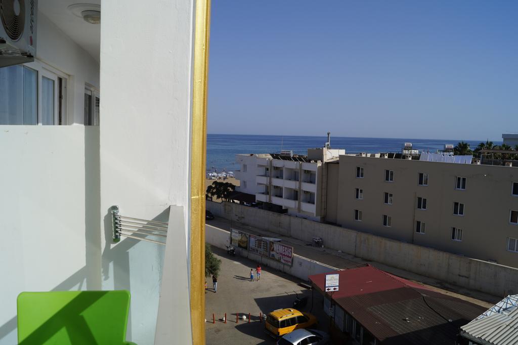 Delfin Hotel Kizkalesi Esterno foto