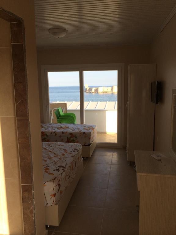 Delfin Hotel Kizkalesi Esterno foto